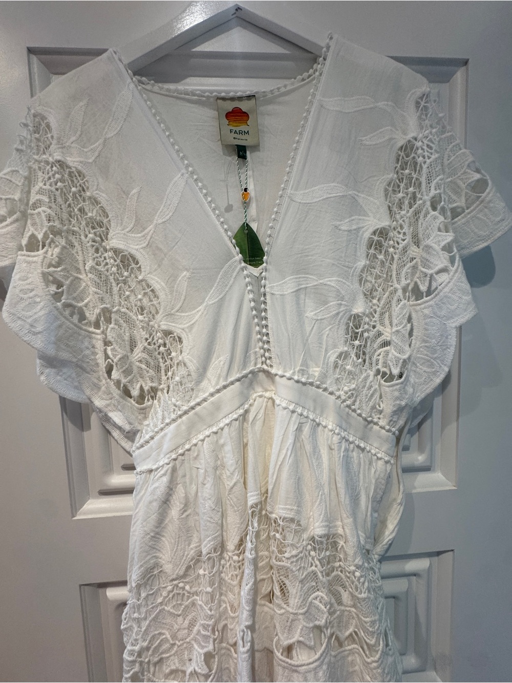 FARM Rio Cream Tiered Lace Midi Dress - Picture 6 of 7